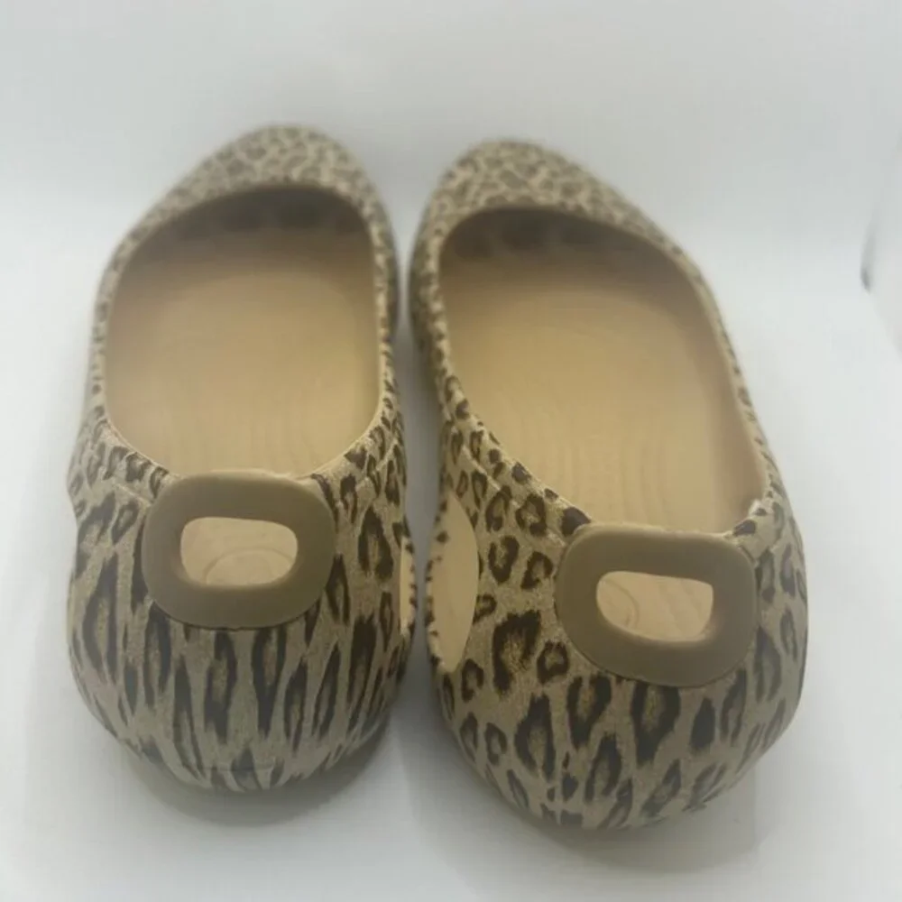 CROCS stylish lightweight
